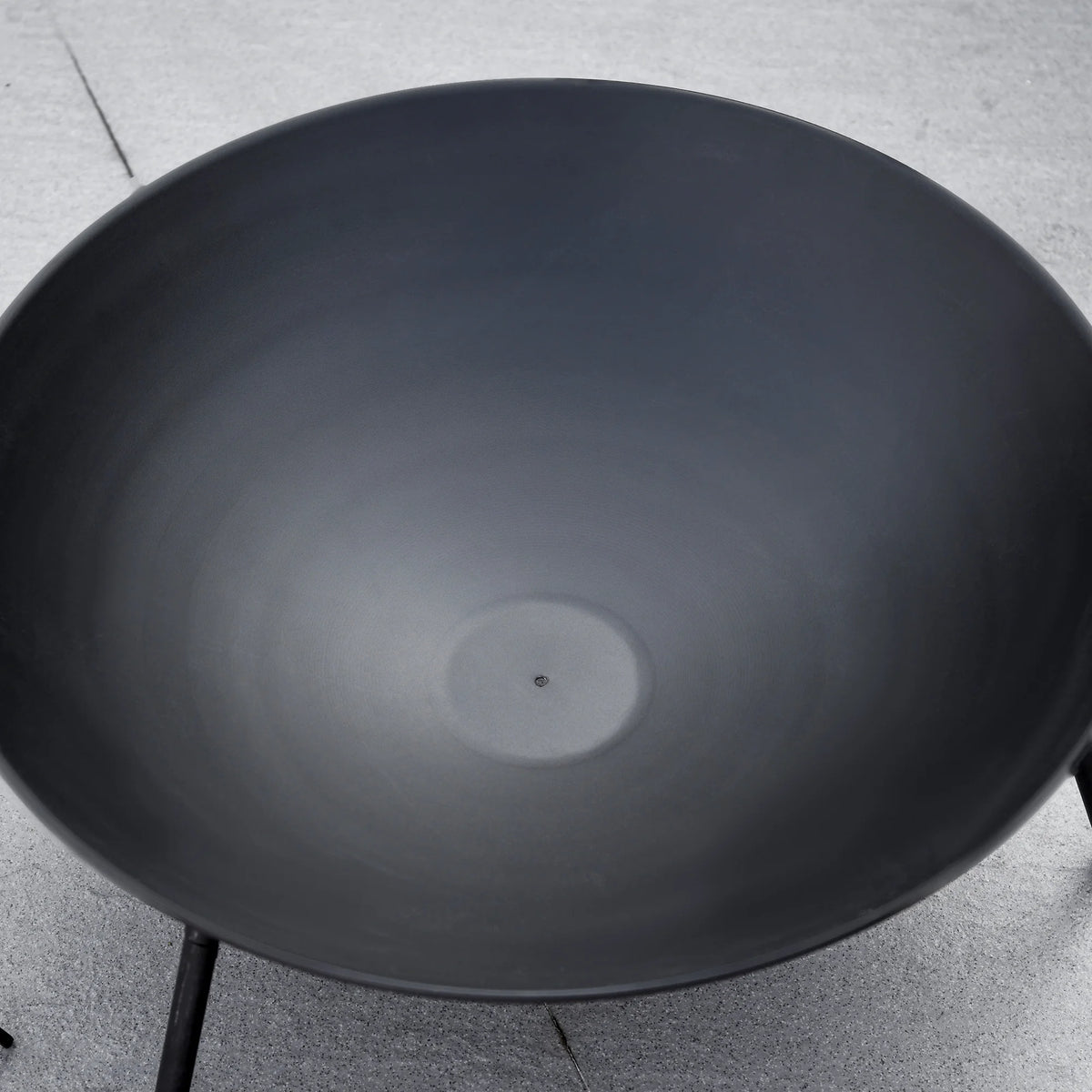 Outsunny Outdoor Garden Brazier with Poker for Terrace Fires Ø47X21 cm